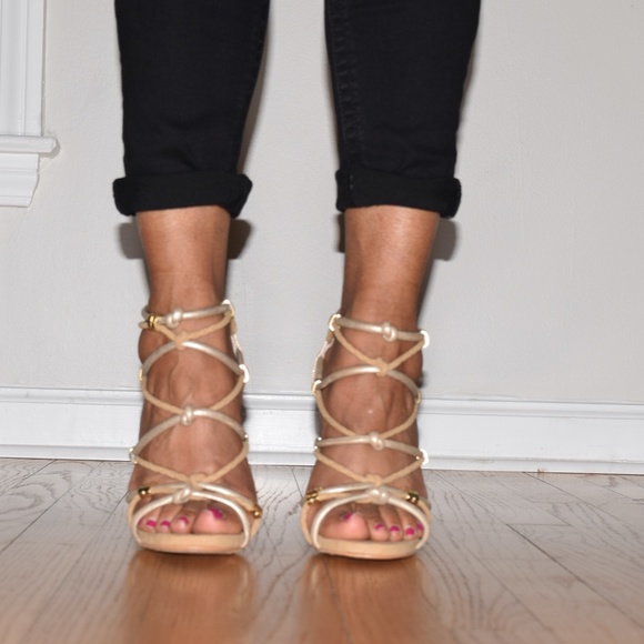 Womens BEBE Gold High Heel Sandal Size 9 - Picture 3 of 5